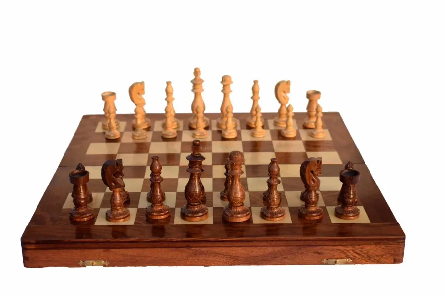 obrazek 2 Gustowny składany zestaw szachowy - The Chess Empire