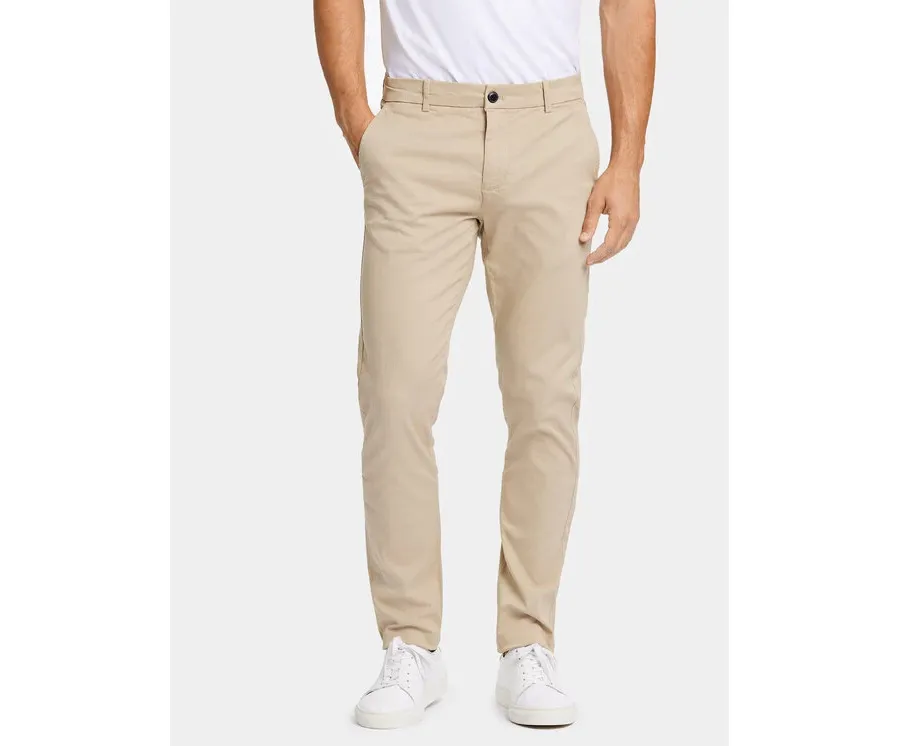 obrazek 1 Lindbergh Chinosy 30-005044 Beżowy Slim Fit