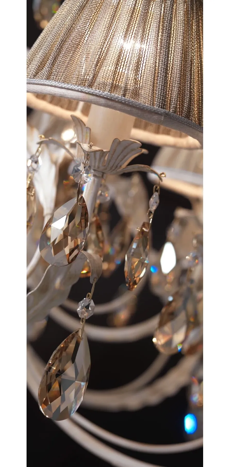 obrazek 2 Wyśmienity żyrandol dp prestiżówych wnętrz - Euro Lamp Art