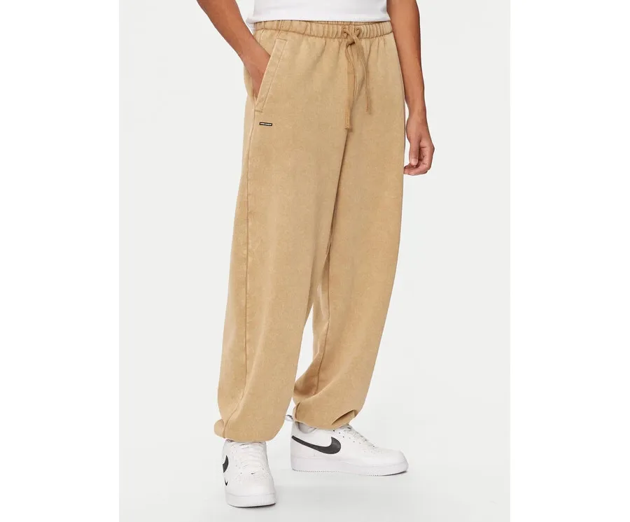 obrazek 1 Under Armour Spodnie dresowe UA Icon 1386554 Beżowy Loose Fit