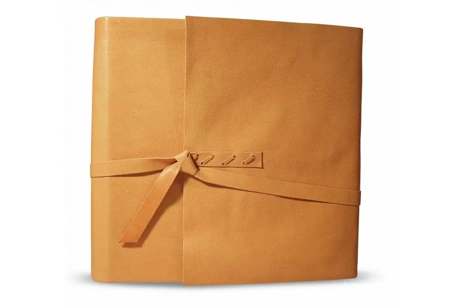 picture 1 Tiziano - hand crafted photo album, beige
