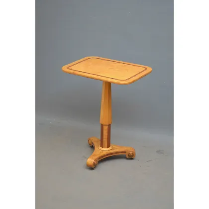 Zdjęcie Elegancki stolik boczny z blatem z drewna różanego - antyk z XIX wieku