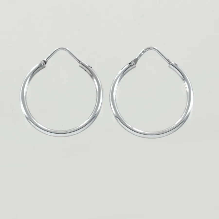 obrazek 3 Cienkie kolczyki koła z białego złota (20 mm)