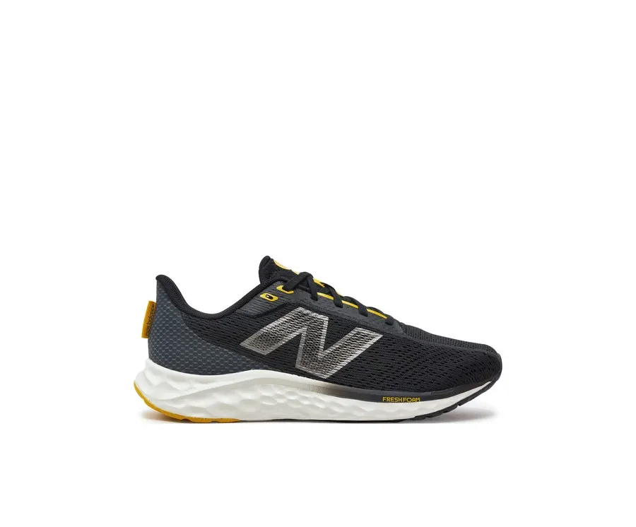 obrazek 1 New Balance Buty do biegania Fresh Foam Arishi v4 MARISYY4 Czarny