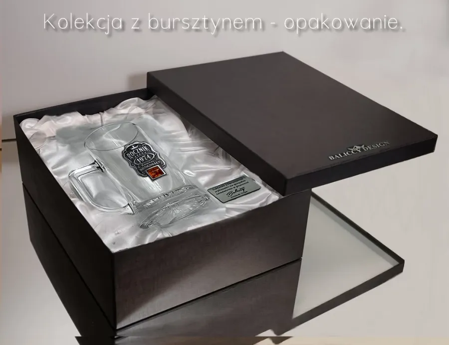 obrazek 6 Kufel z bursztynem - doskonały rocznik 1964
