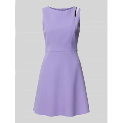 Zdjęcie Sukienka mini z dekoltem w łódkę model ‘Kisuna’