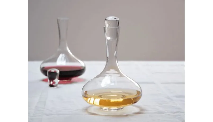 obrazek 2 Piękna szklana karafka na wino o pojemności 1,5l