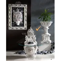 Picture Elegant flower pot