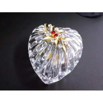 Zdjęcie Oryginalny pojemnik kryształowy z Włoch