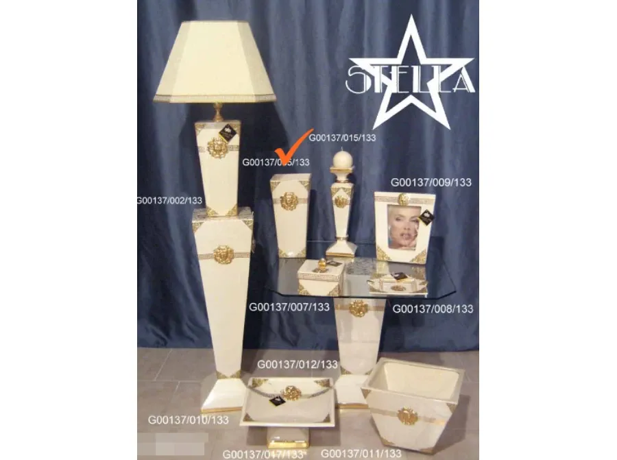 obrazek 1 Urokliwy ceramiczny kwadratowy wazon