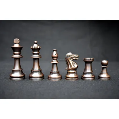 Zdjęcie Wyjątkowy komplet pionków ze stopu i miedzi do królewskiej gry - The Chess Empire
