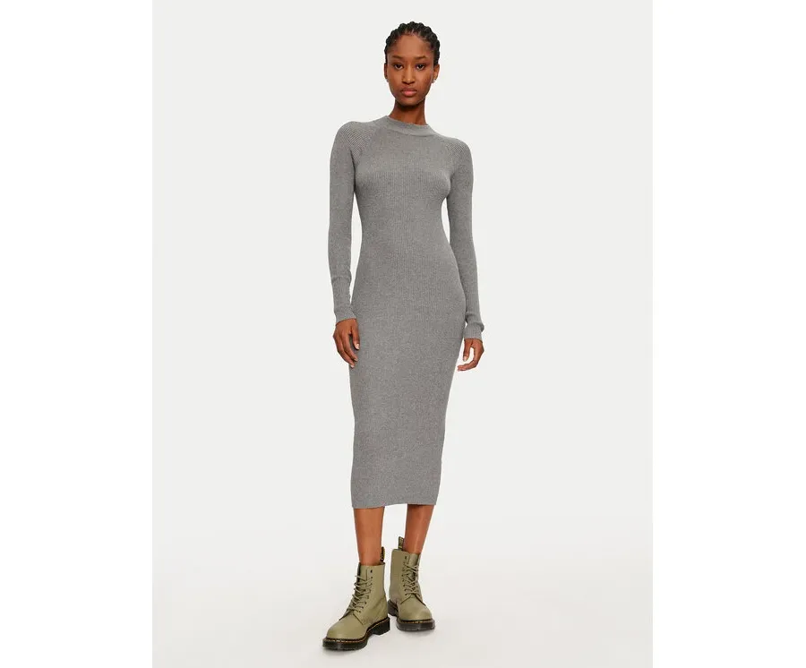 obrazek 1 Vero Moda Sukienka dzianinowa Willow 10321939 Szary Slim Fit