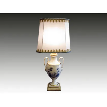 Zdjęcie Porcelanowa lampa stołowa z pierwszej połowy XX wieku