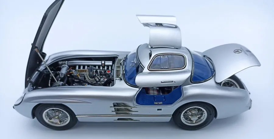 obrazek 2 Replika Mercedes-Benz 300 SLR Coupé, 1955 dla fana motoryzacji