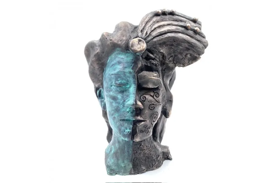 obrazek 1 Luksusowe popiersie Bogini Nocy - idealna ozdoba na prezent