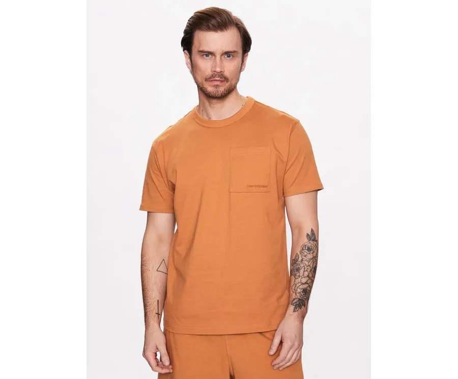 obrazek 1 New Balance T-Shirt Athletics Nature State MT23567 Pomarańczowy Relaxed Fit
