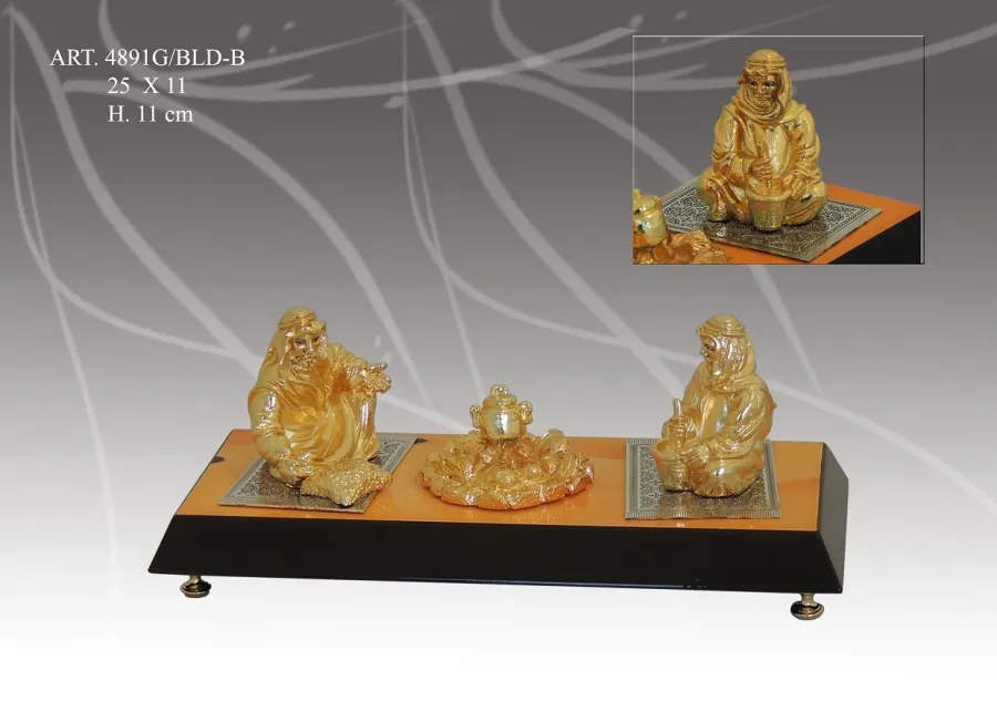 obrazek 1 Cudowna figura pracujących beduinów