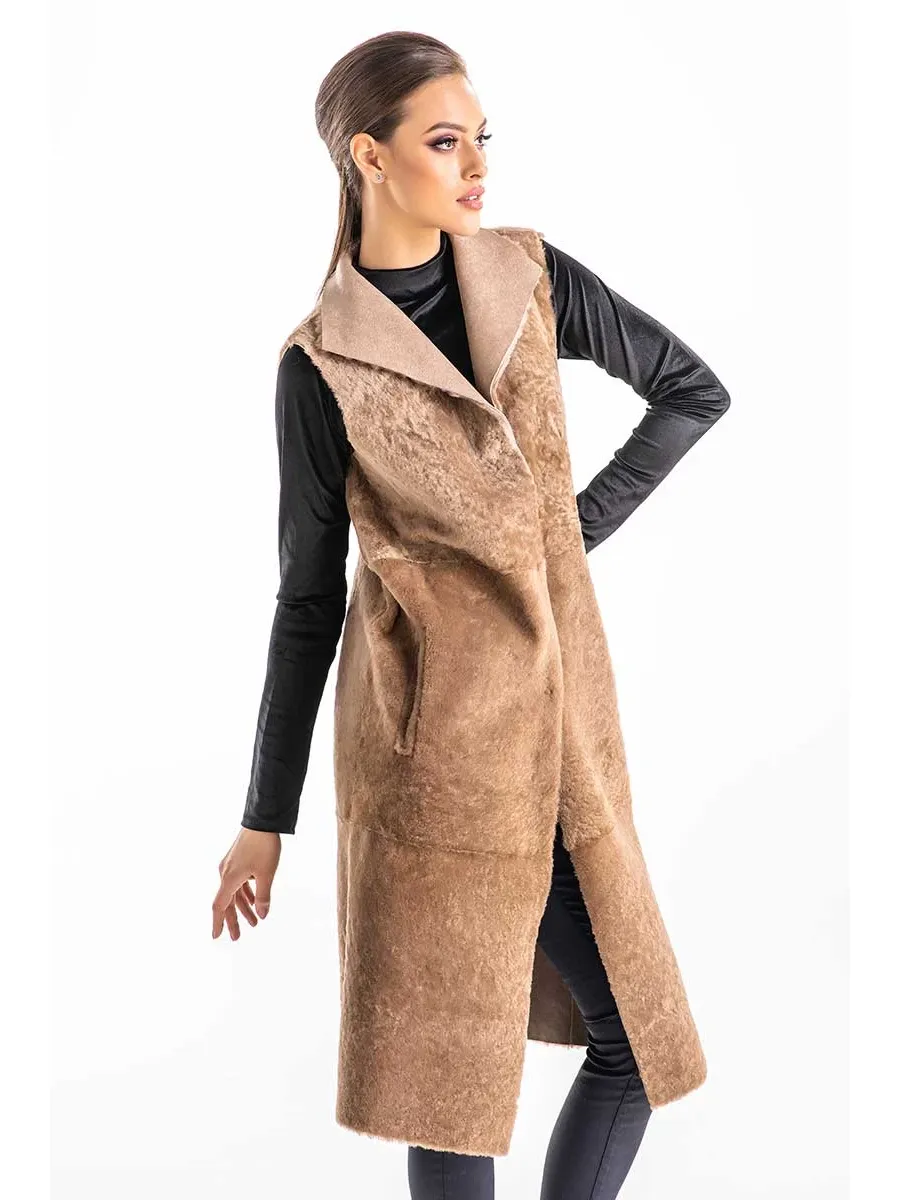 picture 2 Reversible long vest made of sheep fur - A&A Vesa