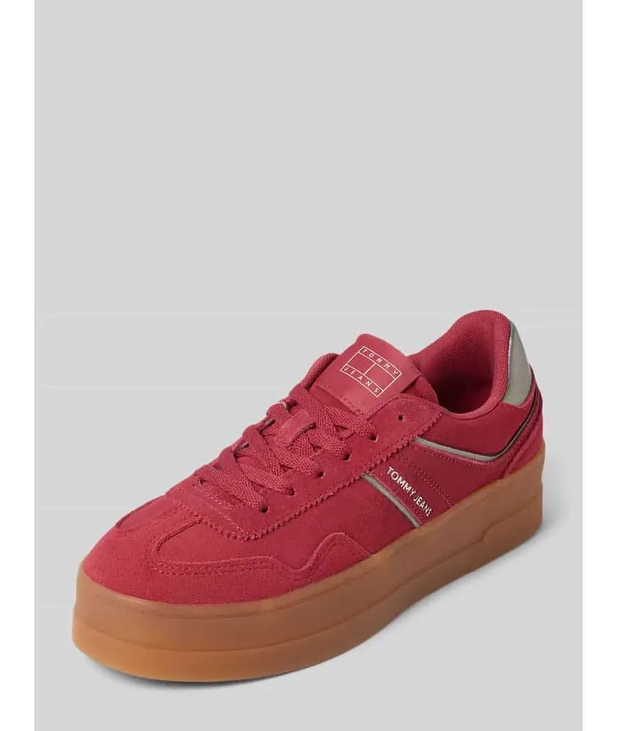 obrazek 1 Sneakersy z detalami z logo