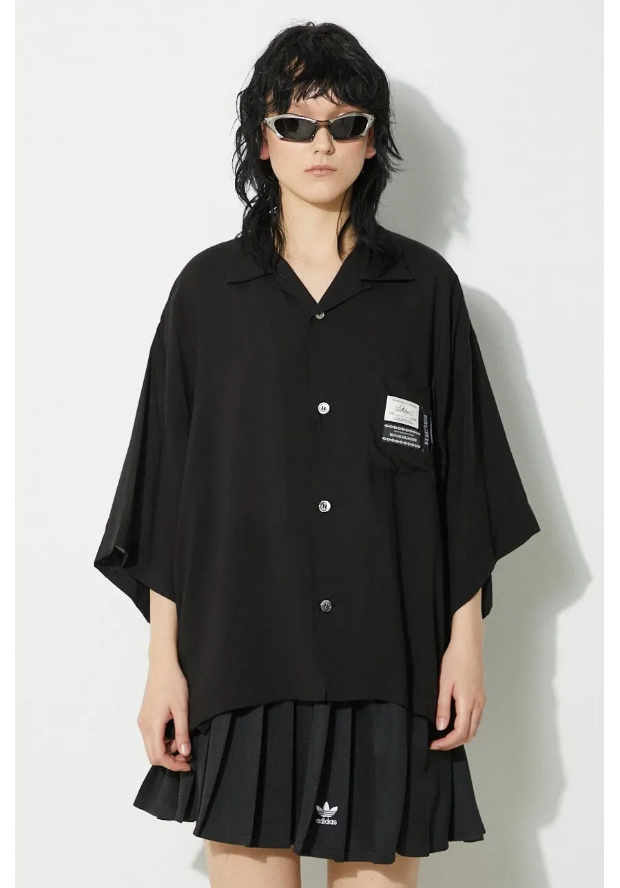 obrazek 1 Undercover koszula damska kolor czarny relaxed z kołnierzykiem klasycznym UC1D1401.2