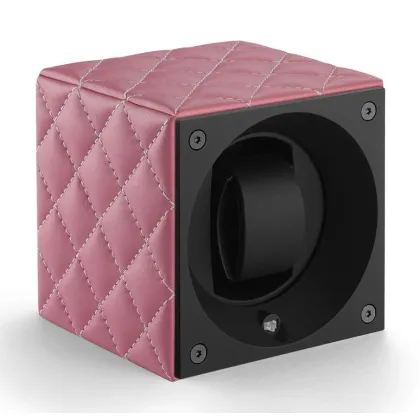 Zdjęcie Osobliwy rotomat w różowym kolorze na prezent dla miłośników zegarków