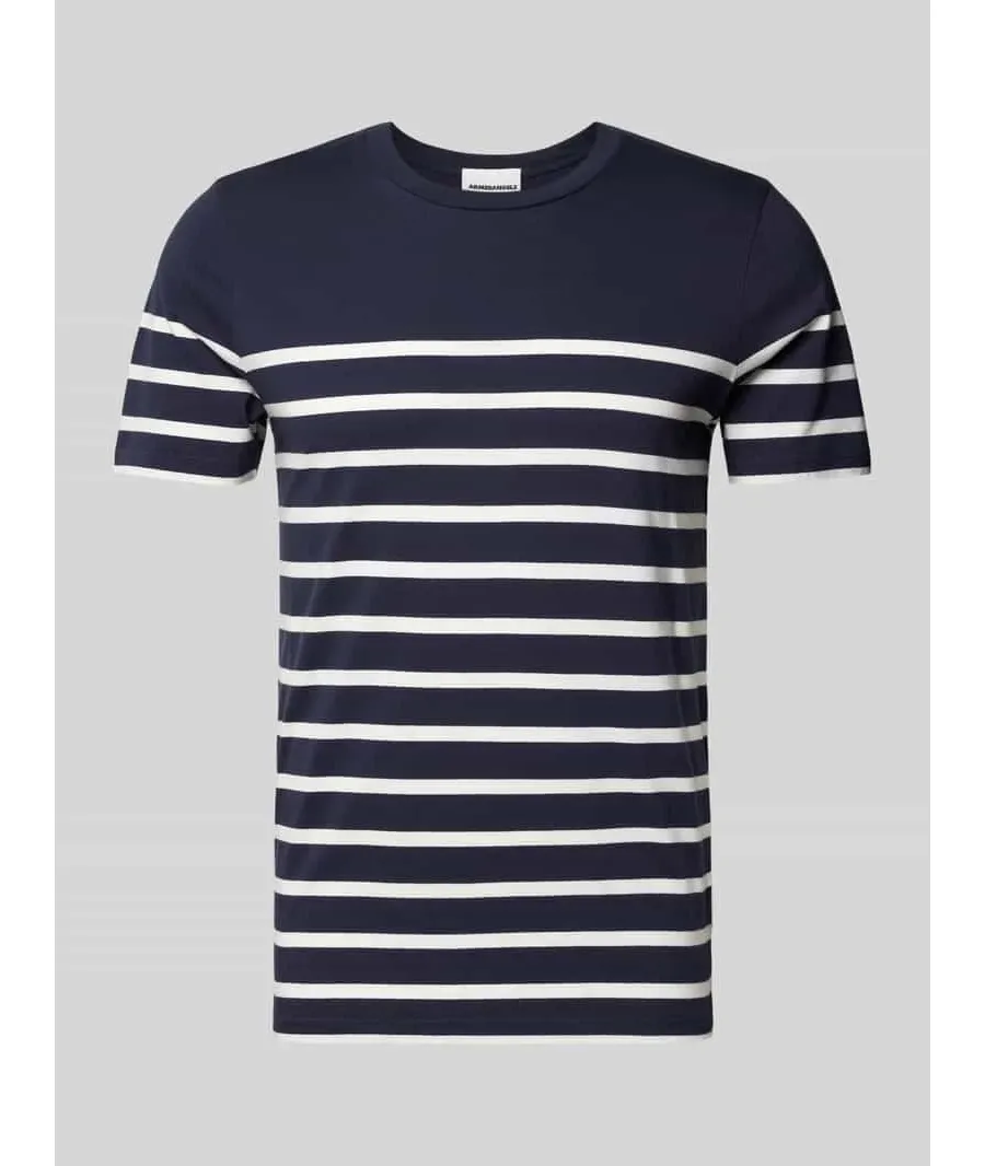 obrazek 1 T-shirt z okrągłym dekoltem model ‘AADROS’