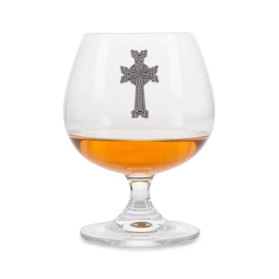obrazek 1 Wyjątkowy prezent – stylowy kieliszek do brandy zdobiony celtyckim krzyżem