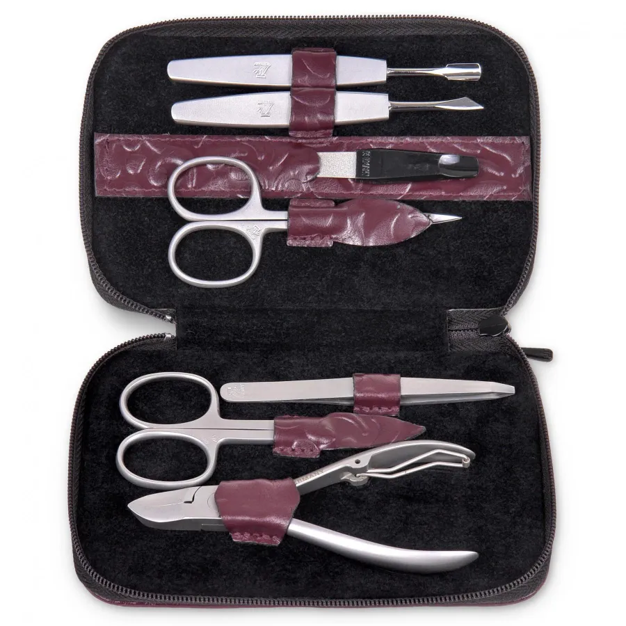 obrazek 3 Zestaw akcesoriów do manicure i pedicure w bordowym etui