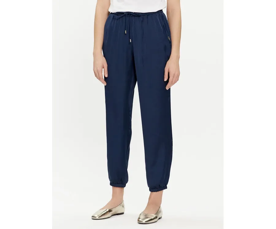 obrazek 1 Liu Jo Spodnie materiałowe TA4253 T3810 Granatowy Relaxed Fit