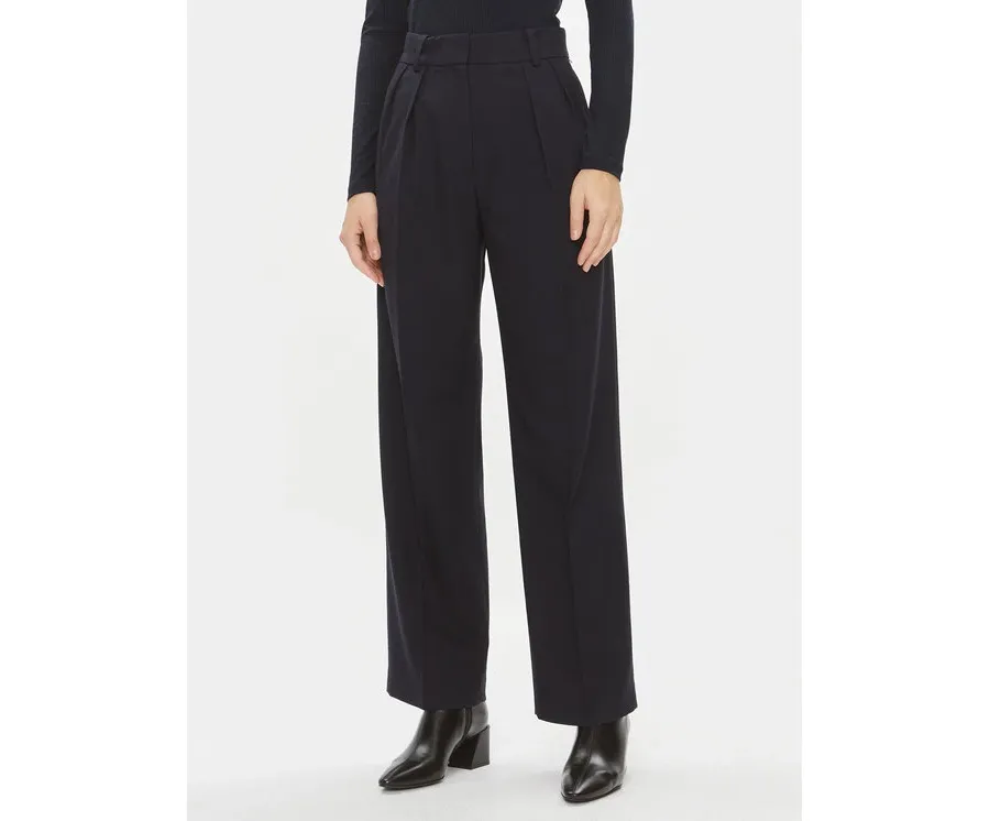 obrazek 1 Tommy Hilfiger Spodnie materiałowe Core WW0WW39725 Granatowy Relaxed Fit