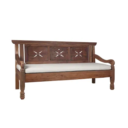 Zdjęcie Piękna stylowa ławka do ogrodu lub na taras