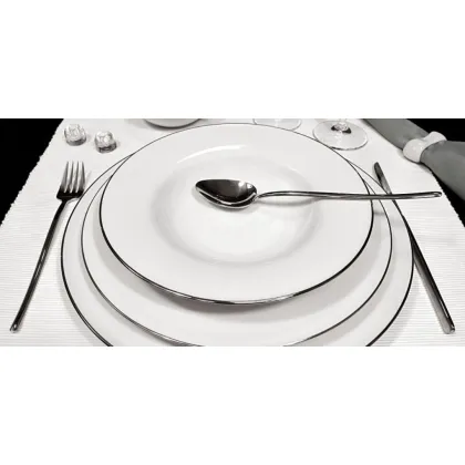 Zdjęcie Stylowa portugalska porcelana dla 12 osób - Porcel