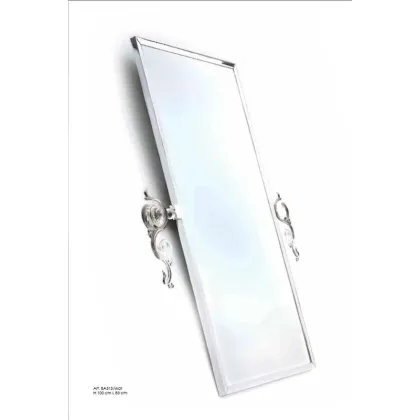 Zdjęcie Piękne lustro ścienne z odlewanymi elementami mosiężnymi do stylowej łazienki - Il Paralume Marina