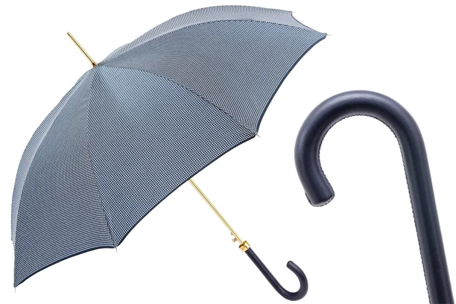 obrazek 1 Piękny nowoczesny parasol damski w kolorze granatowym – Pasotti