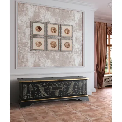 Zdjęcie Wyjątkowa włoska komoda z rozkloszowanym cokołem