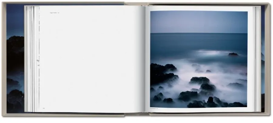 obrazek 9 Książka Darren Almond. Fullmoon, Art Edition No. 1–60 ‘Moonbow@Fullmoon’ - Taschen