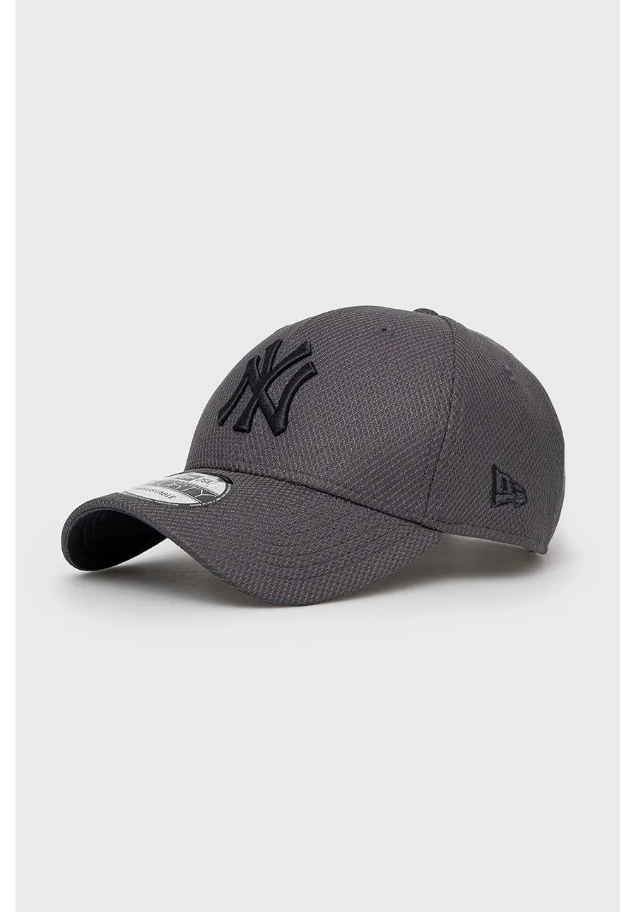 obrazek 1 New Era Czapka kolor szary z aplikacją 12523906-DKGREY