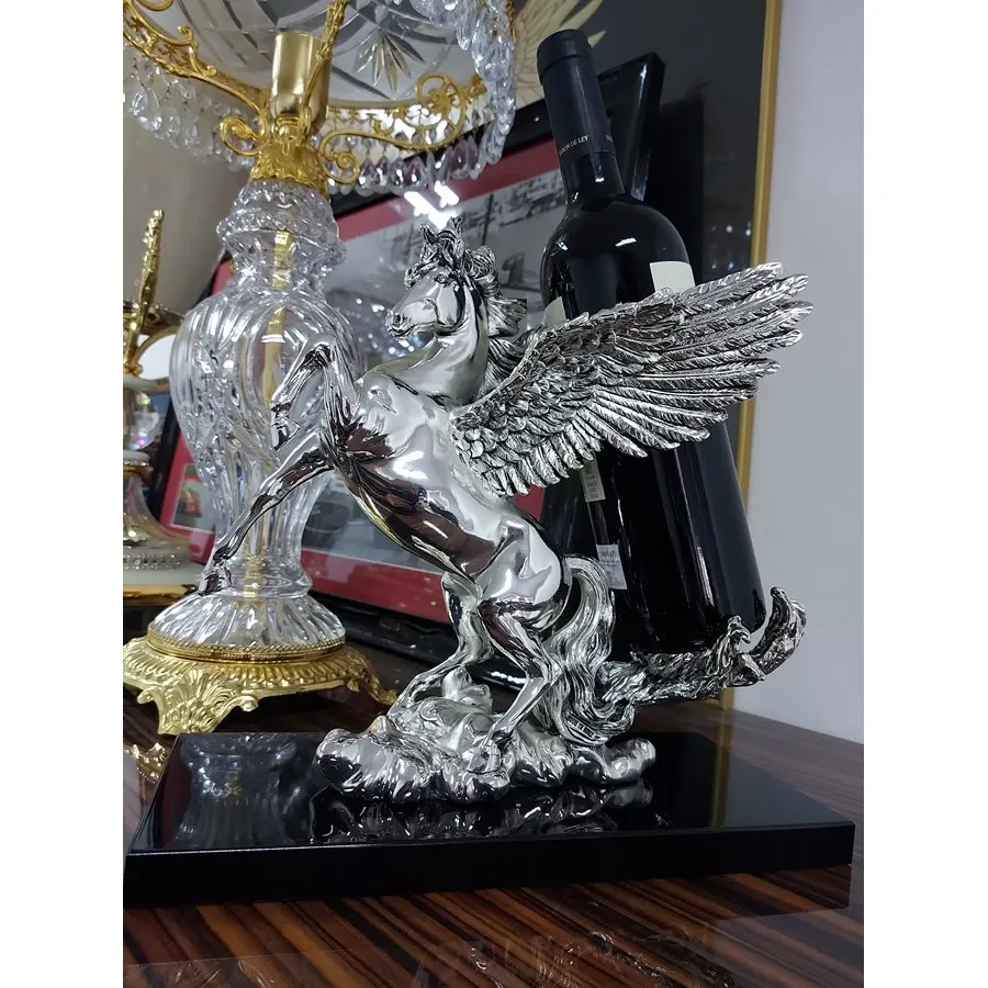 obrazek 6 Figura skrzydlatego konia - podstawka na wino - ArtBe