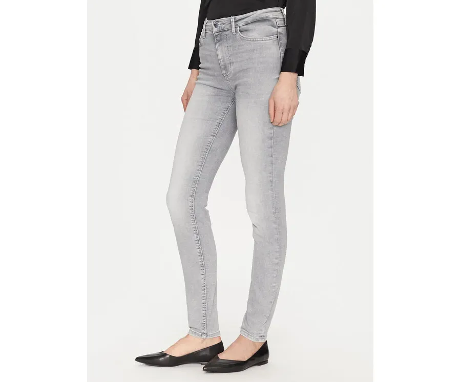 obrazek 1 Guess Jeansy W5RA46 D5L81 Szary Skinny Fit