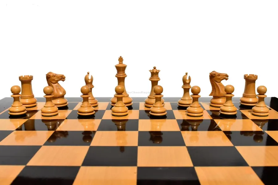 obrazek 7 Prestiżowa plansza z ręcznie polerowanymi figurami do szachów - The Chess Empire