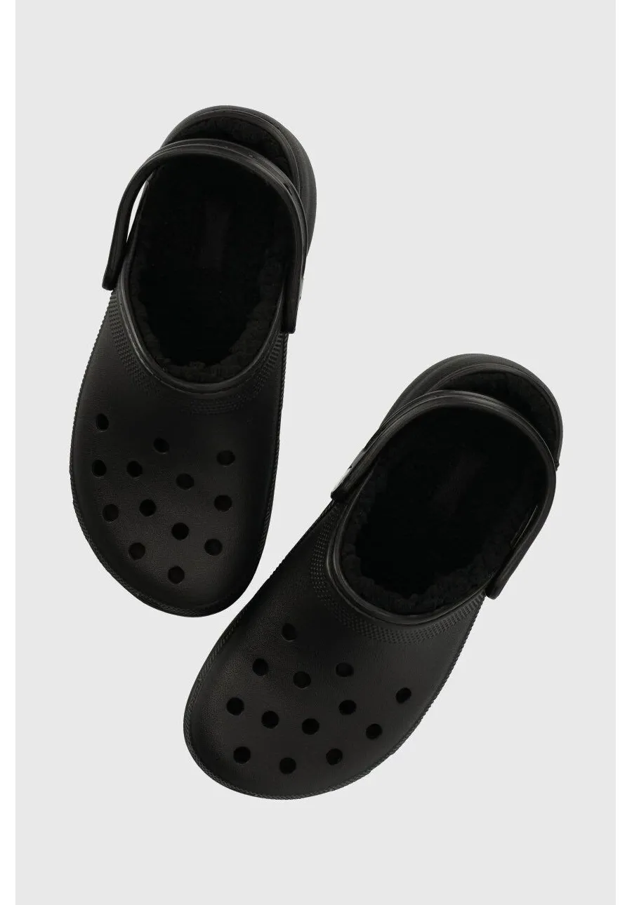 obrazek 1 Crocs klapki Classic Platform Lined Clog damskie kolor czarny na platformie 207938