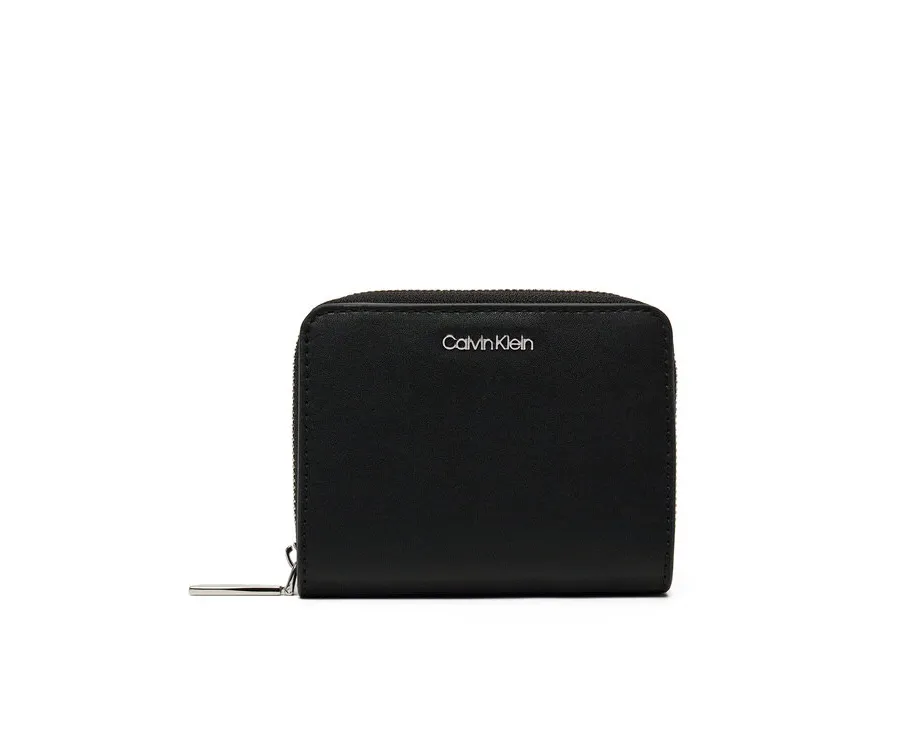 obrazek 1 Calvin Klein Portfel damski Ck Must Md Zip Around W/Flap LV04F1029G Czarny