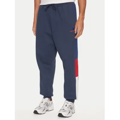 Zdjęcie New Balance Spodnie dresowe MP43522NNY Niebieski Relaxed Fit