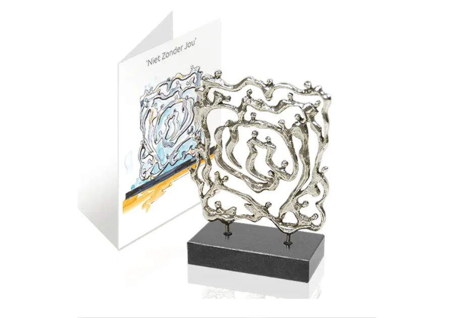 obrazek 1 Elitarna posrebrzana statuetka 