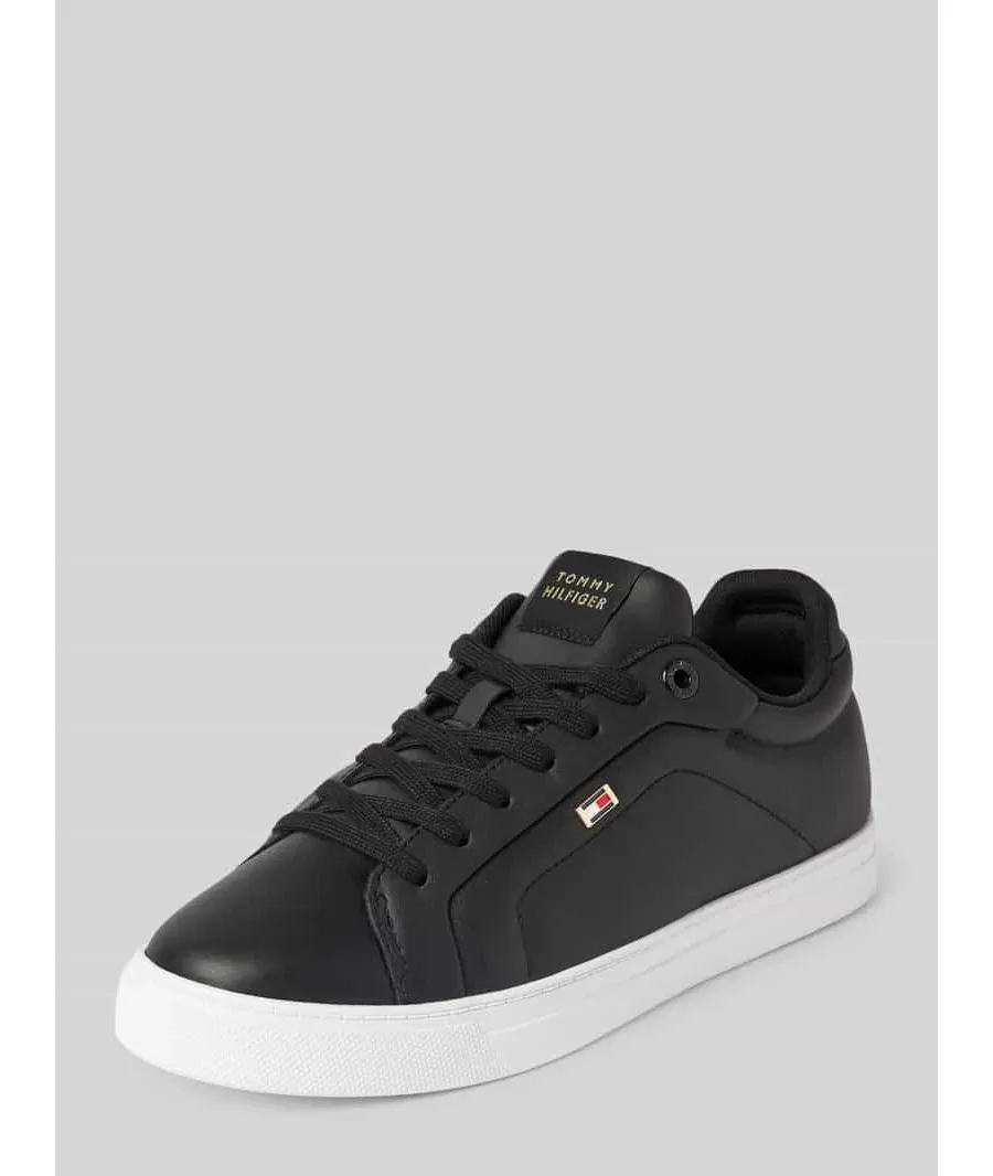 obrazek 1 Tommy Hilfiger Sneakersy Icon Court Sneaker Flag FW0FW08327 Czarny
