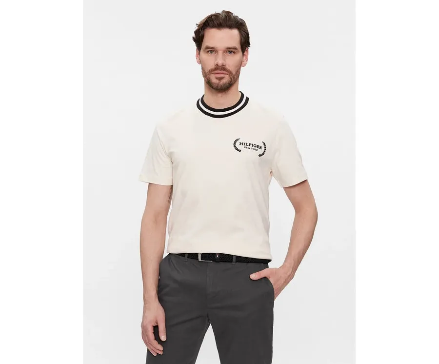 obrazek 1 Tommy Hilfiger T-Shirt Laurel MW0MW33681 Beżowy Regular Fit