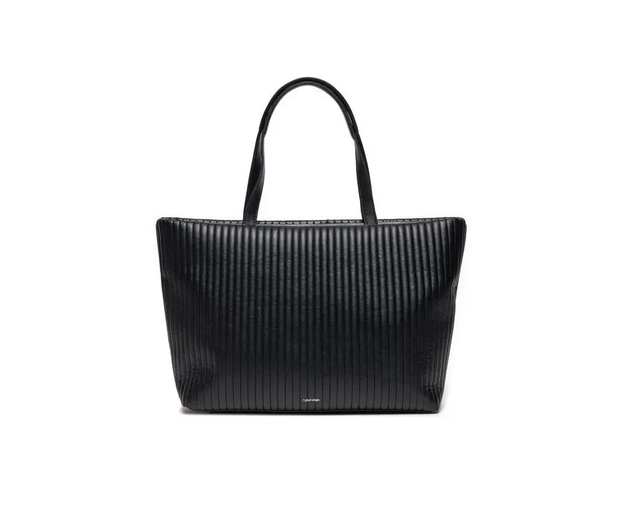obrazek 1 Calvin Klein Torebka Mini Line Quilt Medium Shopper K60K613077 Czarny