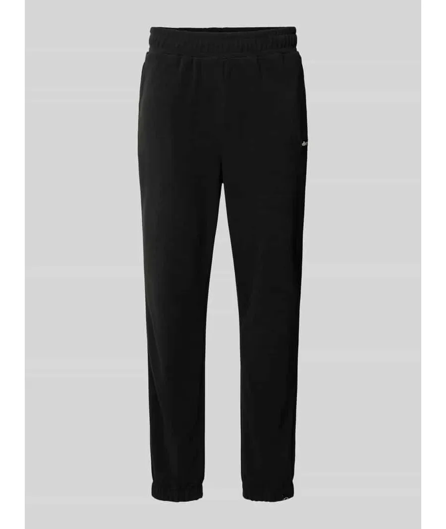obrazek 1 Spodnie dresowe o kroju regular fit z naszywką z logo model ‘CACHE’