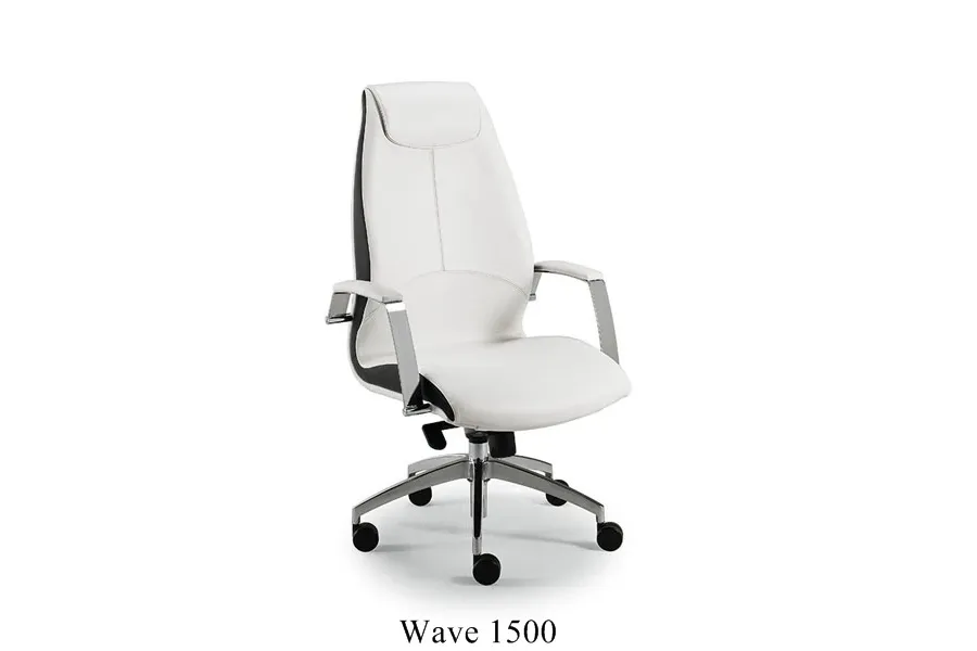 picture 6 Leather armchair prestigiously decorated with Wave leather