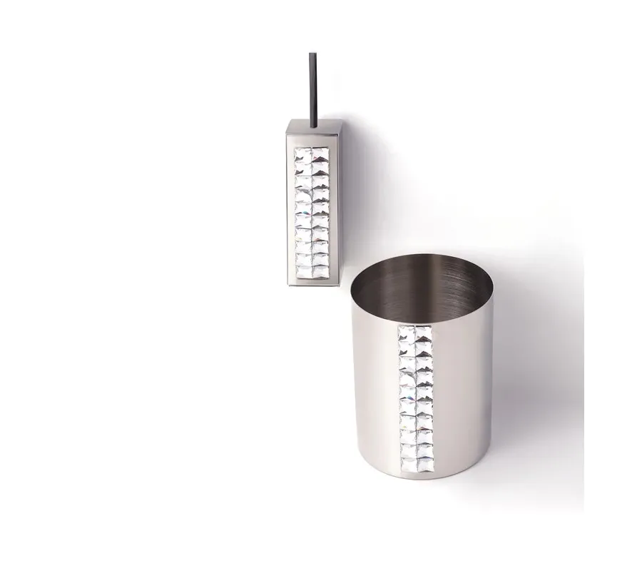 obrazek 2 Pojemnik na szczoteczki z mosiądzu krome z kwadratowymi elementami Swarovski - Il Paralume Marina